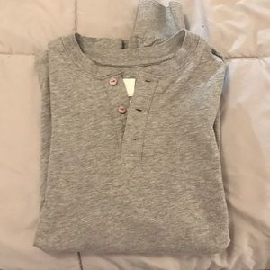 Men’s gray Burton long-sleeve shirt | Large